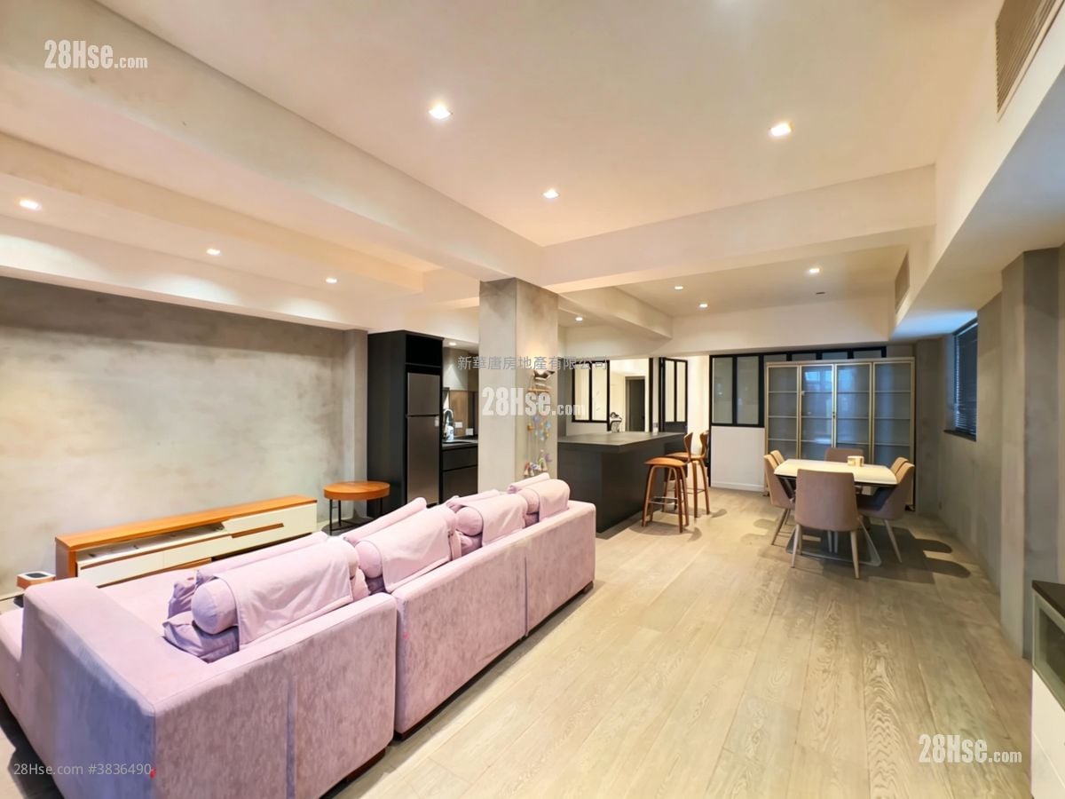 42-44 Robinson Road Rental 2 Bedrooms , 2 Bathrooms 980 ft²