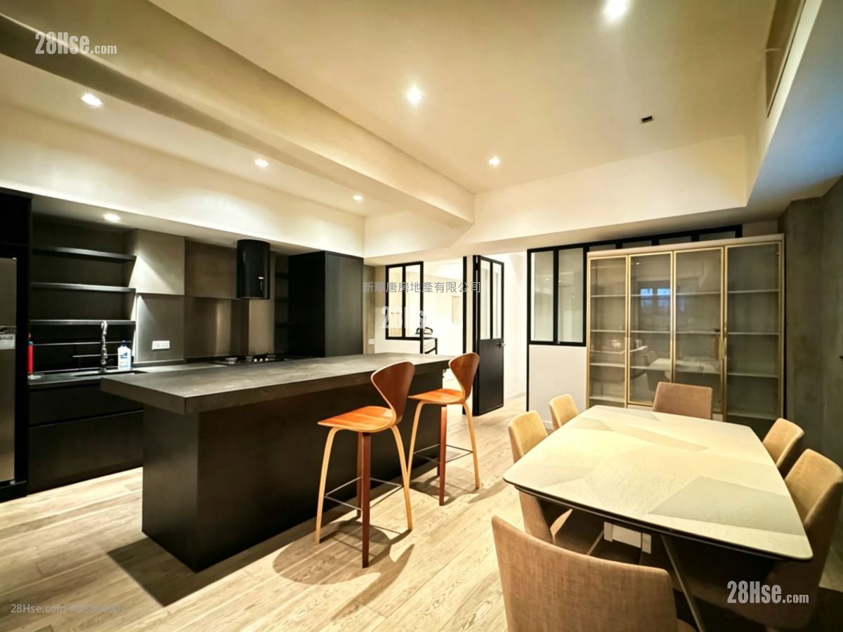 42-44 Robinson Road Rental 2 Bedrooms , 2 Bathrooms 980 ft²