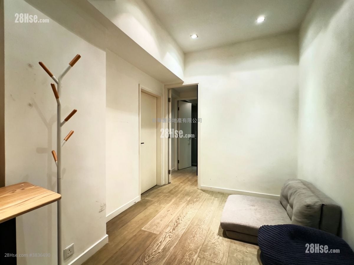 42-44 Robinson Road Rental 2 Bedrooms , 2 Bathrooms 980 ft²