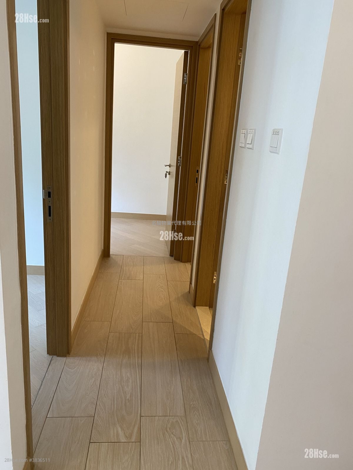 Century Link Sell 2 Bedrooms , 1 Bathroom 484 ft²