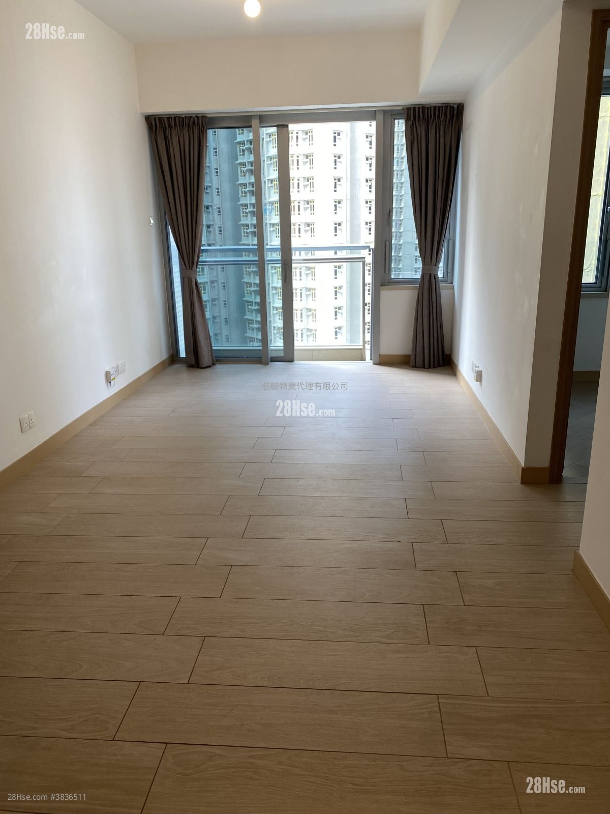 Century Link Sell 2 Bedrooms , 1 Bathroom 484 ft²