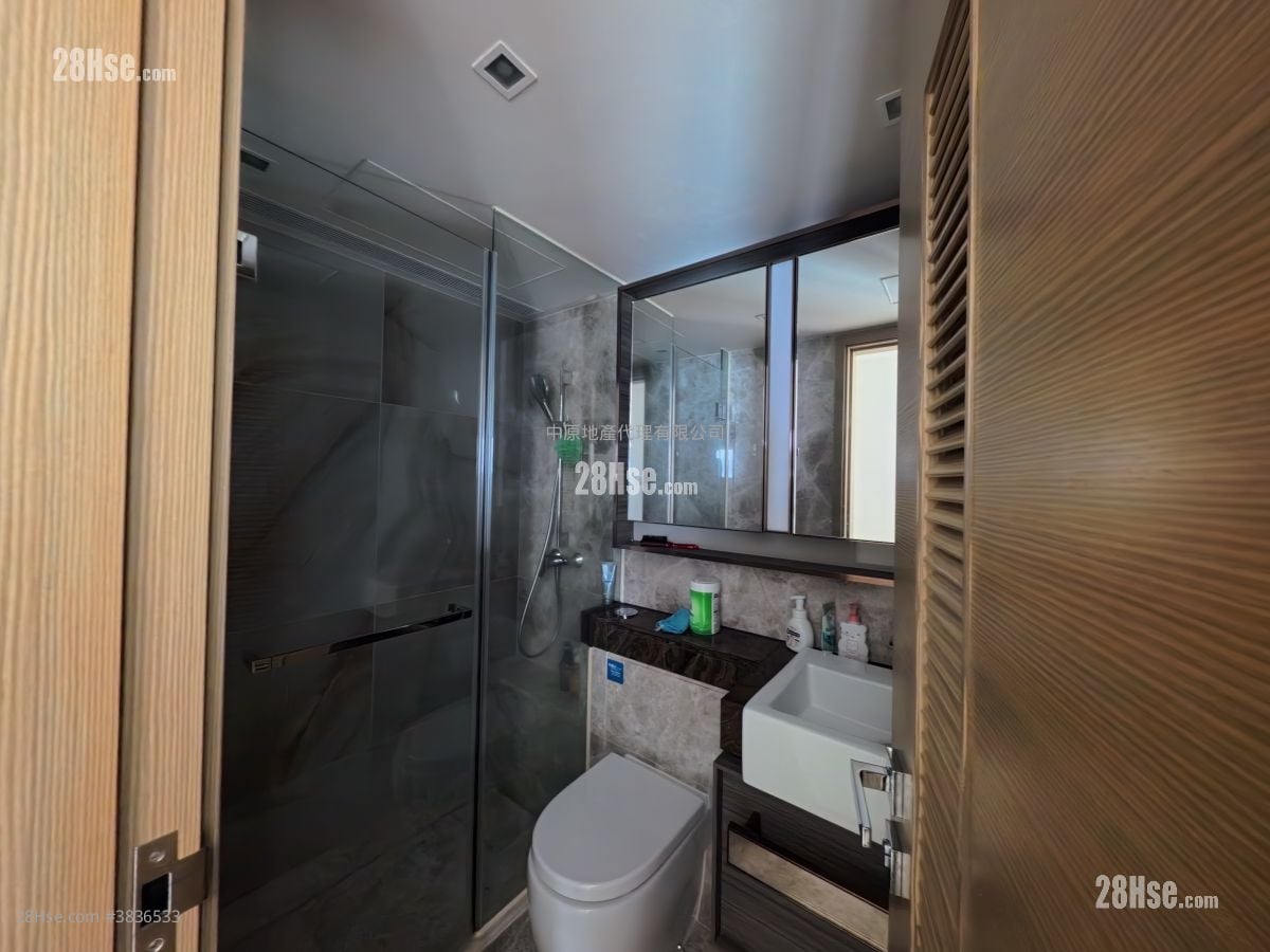The Wings Sell 4 Bedrooms , 3 Bathrooms 949 ft²
