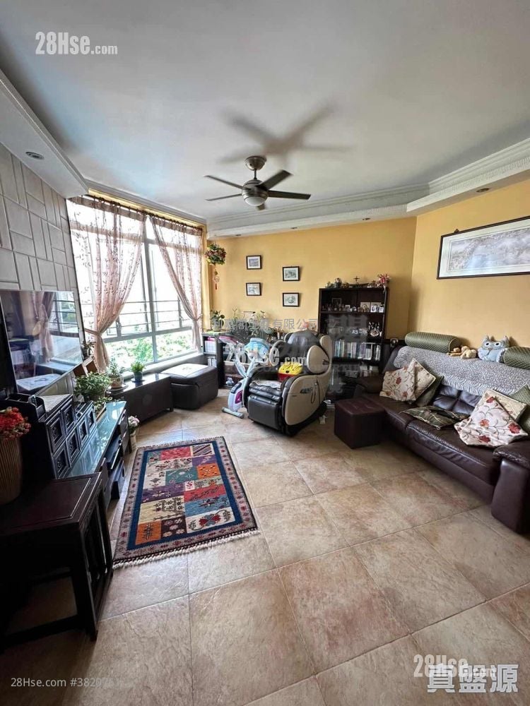 Parkford Garden Sell 3 Bedrooms , 2 Bathrooms 790 ft²