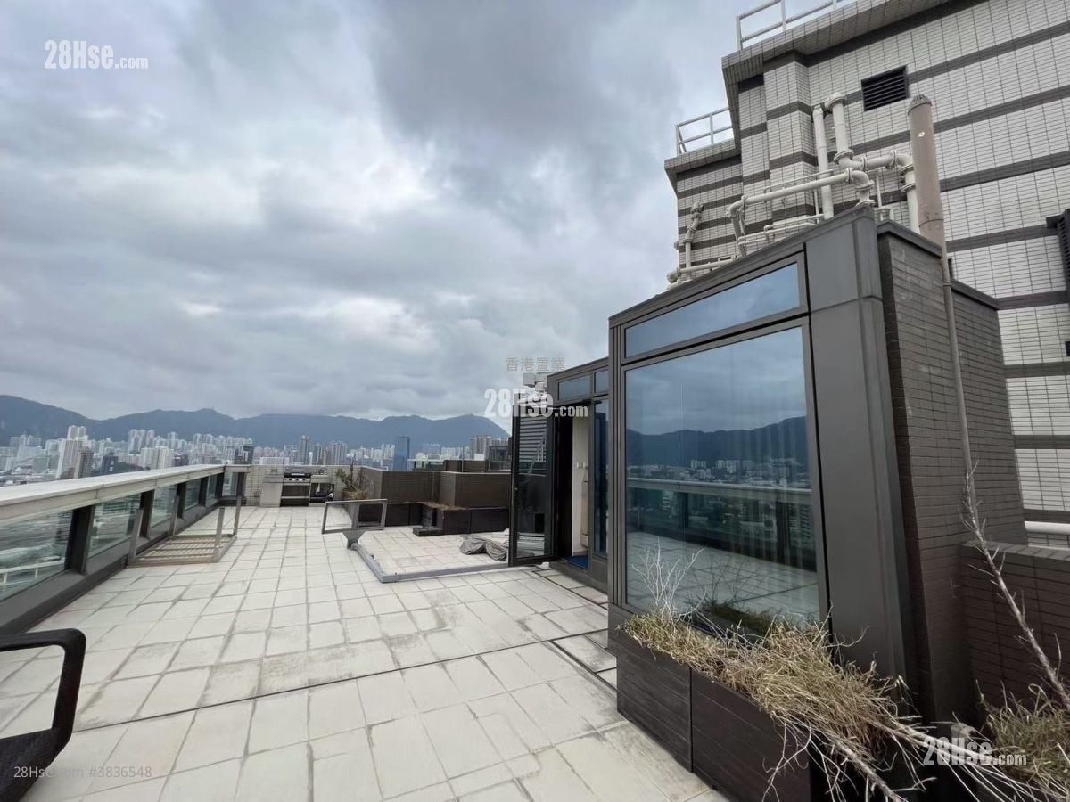 Mantin Heights Rental 3 Bedrooms , 2 Bathrooms 1,238 ft²