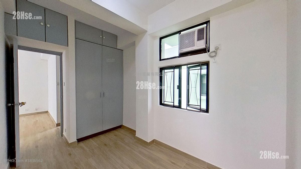 bedroom 2: Fook Chi Building Rental 2 Bedrooms , 1 Bathroom 563 ft²