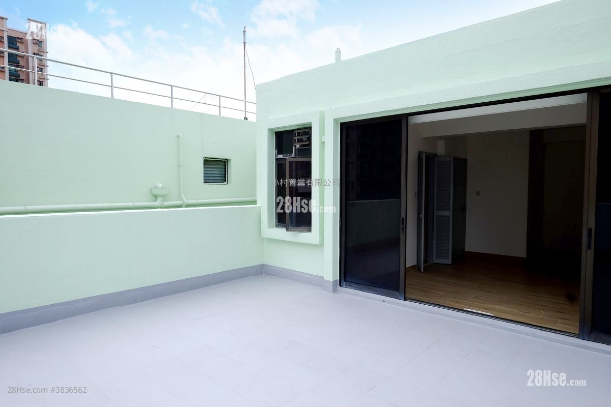 other: Fook Chi Building Rental 2 Bedrooms , 1 Bathroom 563 ft²