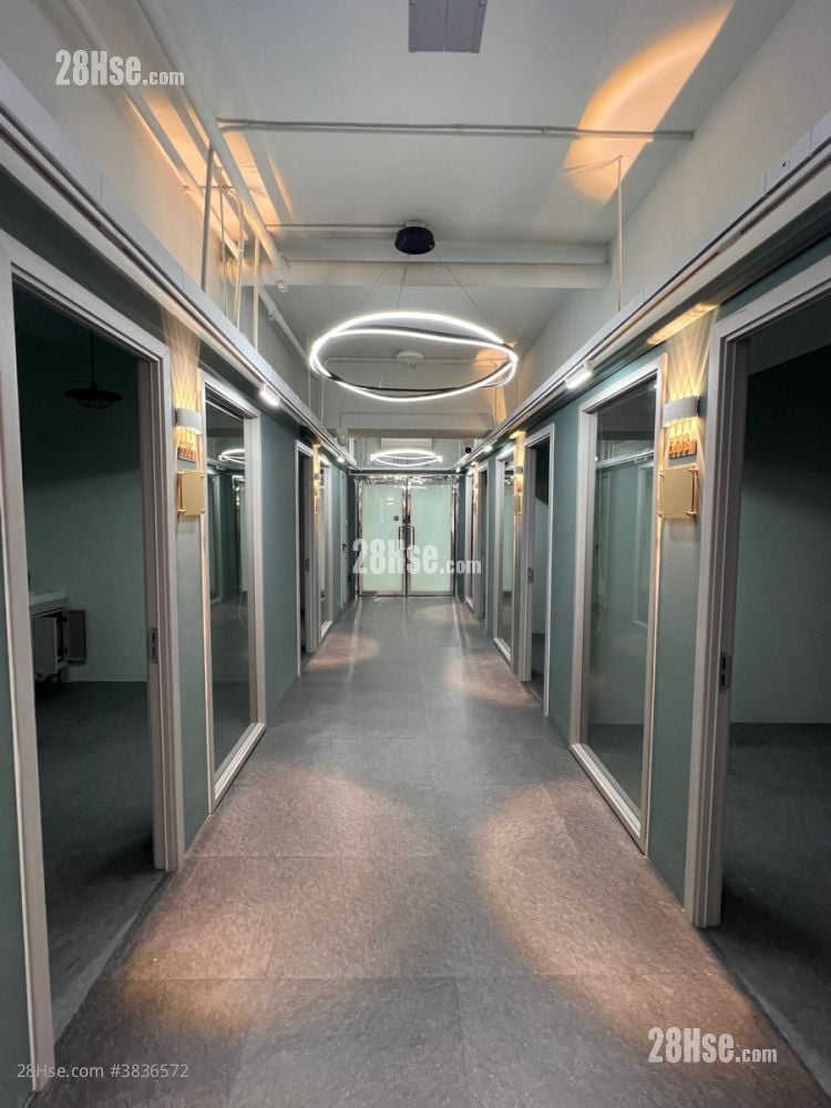 822 Lai Chi Kok Road Rental 4 Toilets