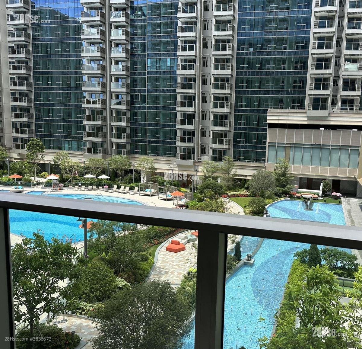 Grand Mayfair  Sell 3 Bedrooms , 3 Bathrooms 763 ft²