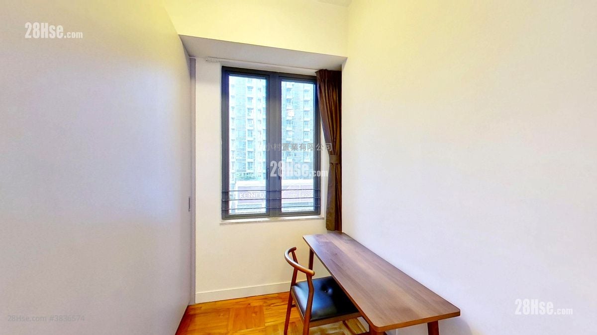 master room: 18 Catchick Street Rental 2 Bedrooms , 2 Bathrooms 534 ft²