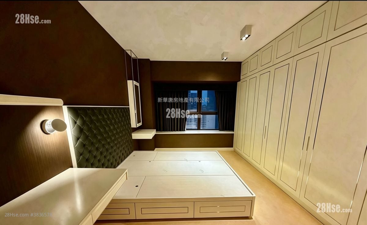 Scenic Garden Rental 4 Bedrooms , 3 Bathrooms 1,397 ft²