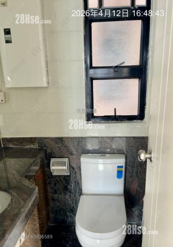 Sunshine City Rental 2 Bedrooms , 1 Bathroom 363 ft²