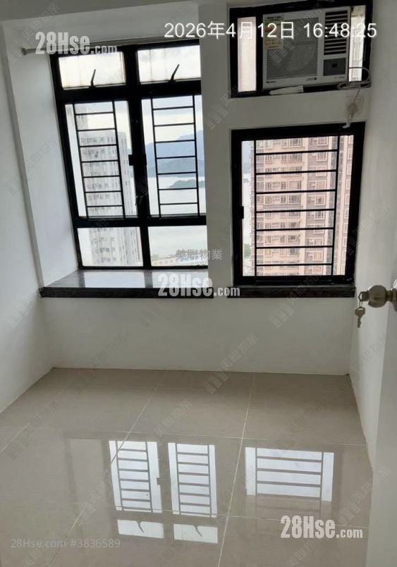 Sunshine City Rental 2 Bedrooms , 1 Bathroom 363 ft²