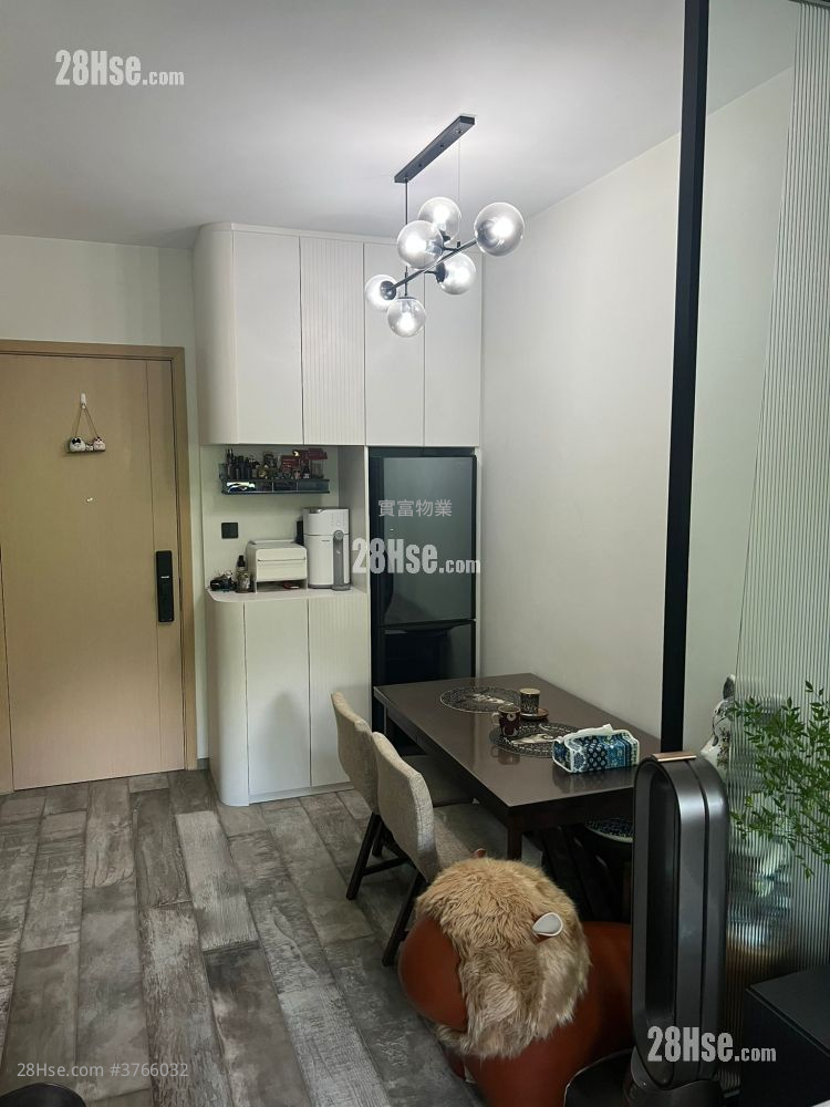 The Regent Sell 1 Bedroom , 1 Bathroom 373 ft²