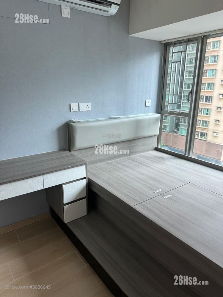 Park Central Sell 2 Bedrooms 384 ft²