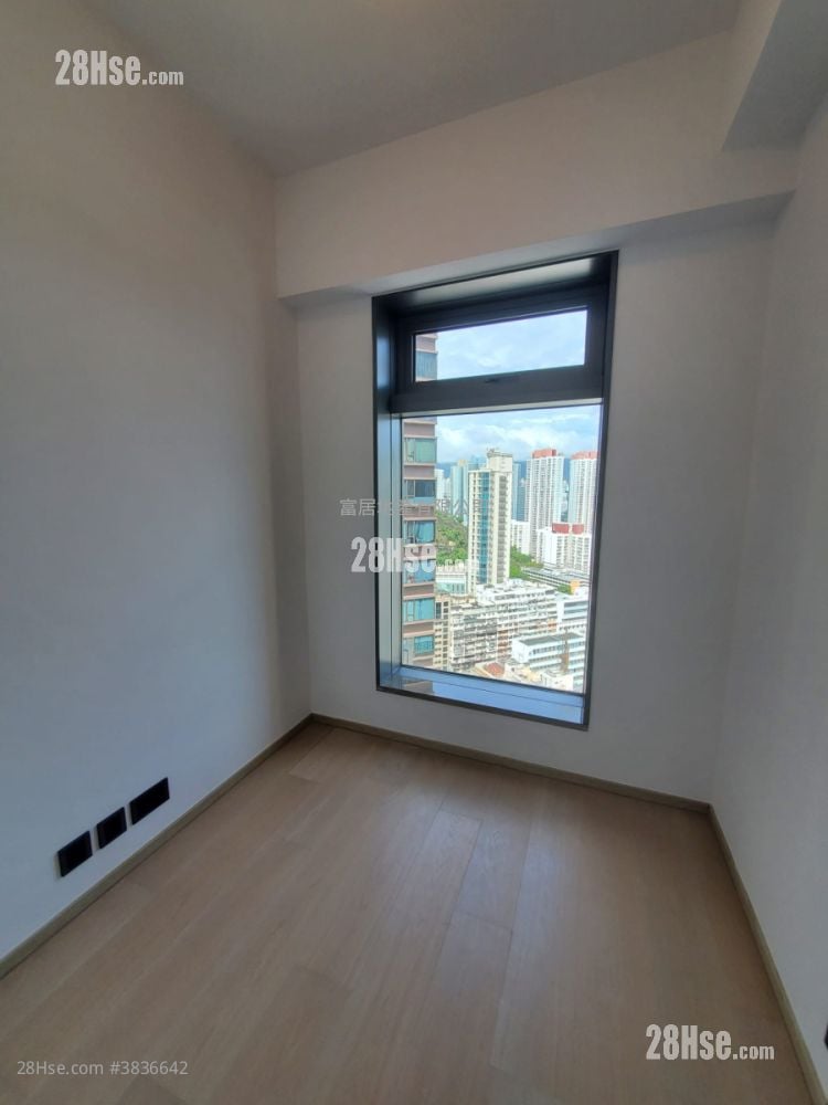 Phase 1B Of The Campton Sell 2 Bedrooms , 1 Bathroom 462 ft²