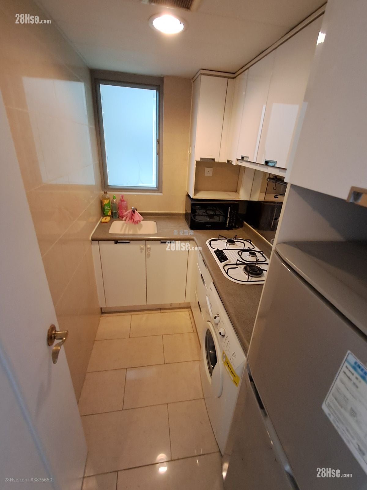 Hampton Place Sell 2 Bedrooms 476 ft²