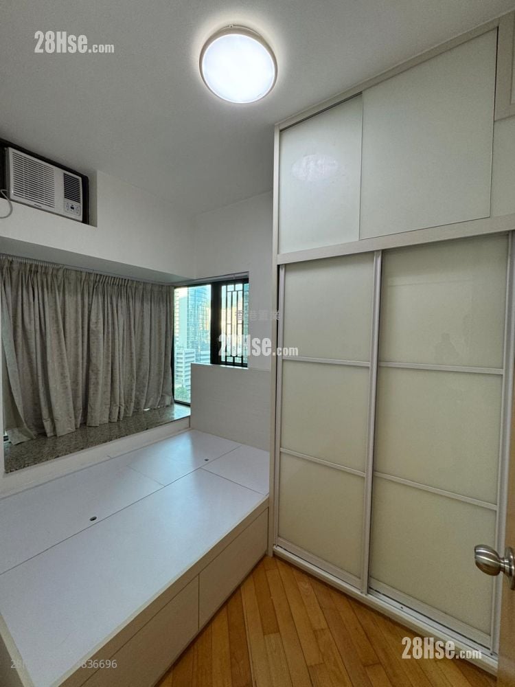 Liberte Sell 1 Bedroom , 1 Bathroom 378 ft²