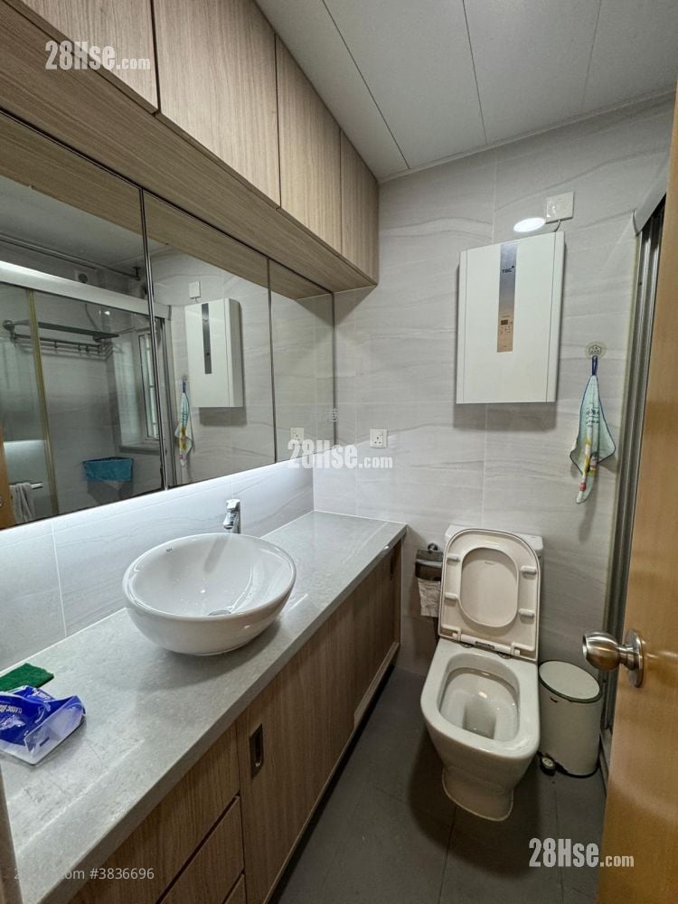 Liberte Sell 1 Bedroom , 1 Bathroom 378 ft²