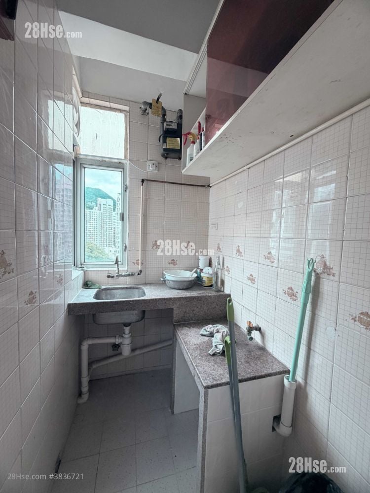 Yiu Fai Mansion Rental 2 Bedrooms , 1 Bathroom 229 ft²