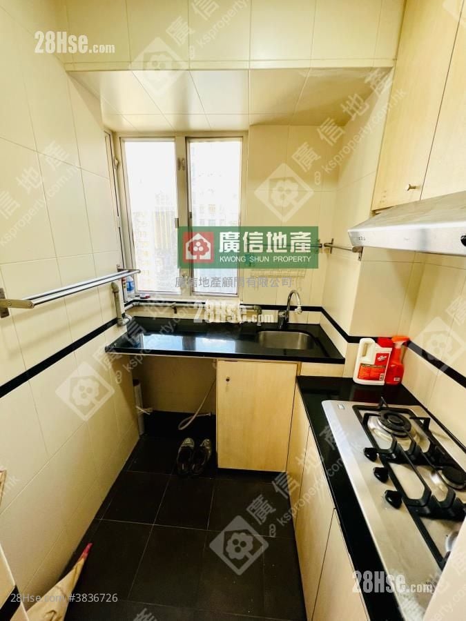 Yau Lee Building Sell 2 Bedrooms , 1 Bathroom 323 ft²