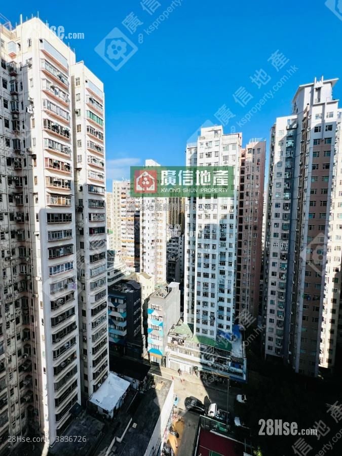 Yau Lee Building Sell 2 Bedrooms , 1 Bathroom 323 ft²