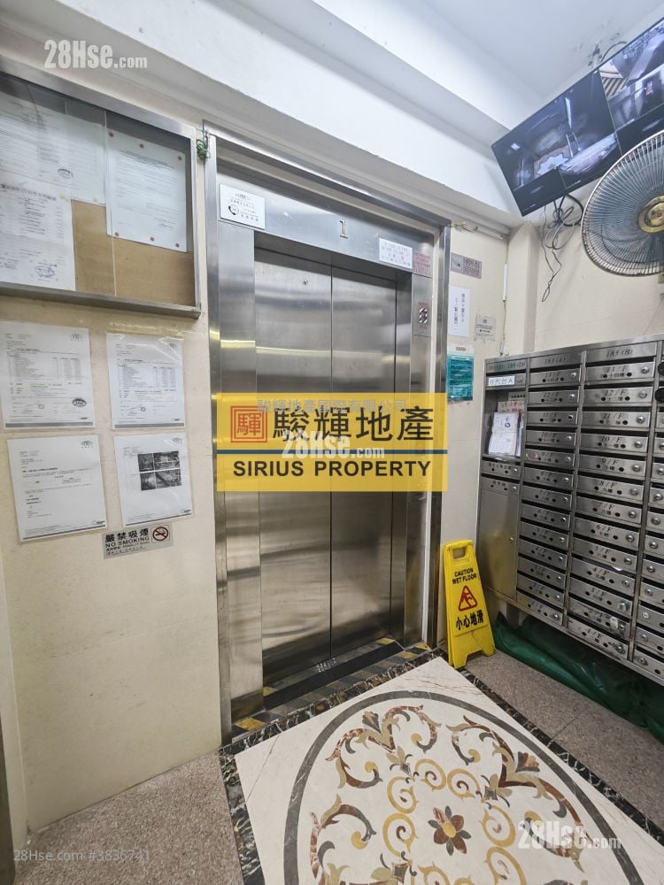 兆业大厦 售盘 3 房 , 1 浴室 399 平方尺