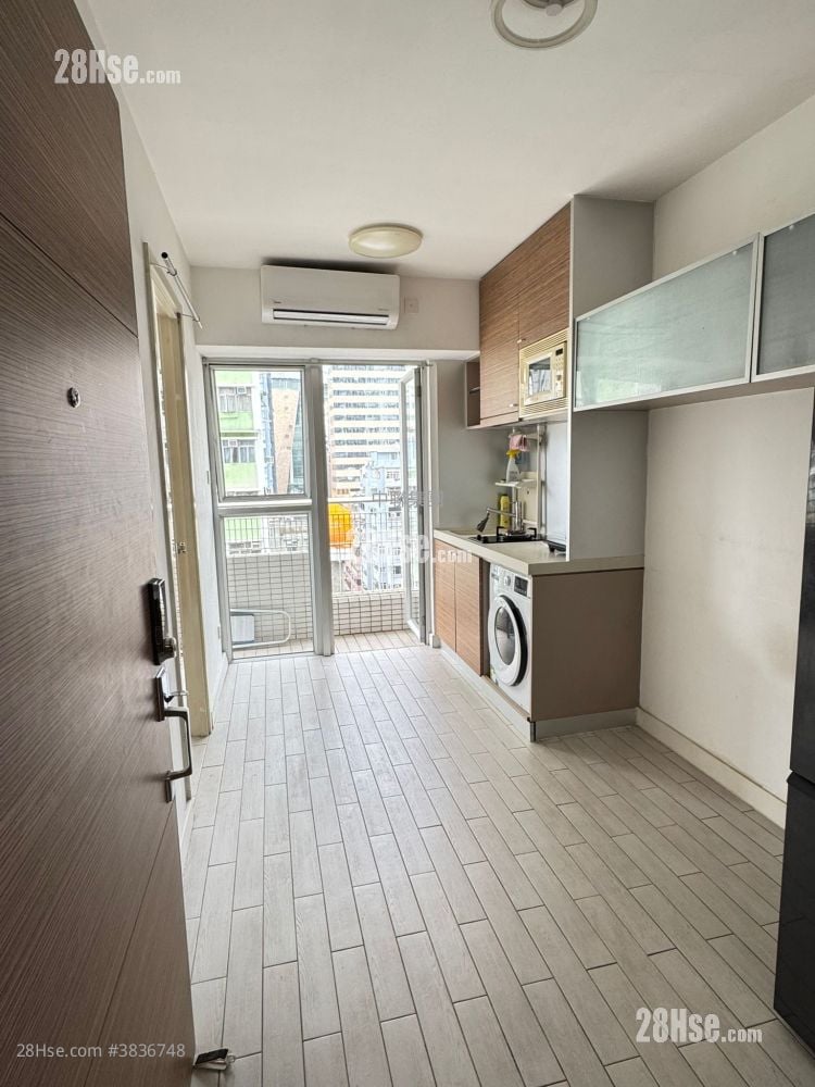 The Platinum Rental 1 Bedroom , 1 Bathroom 221 ft²