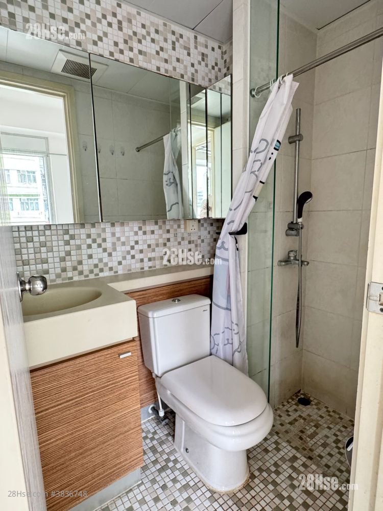 The Platinum Rental 1 Bedroom , 1 Bathroom 221 ft²