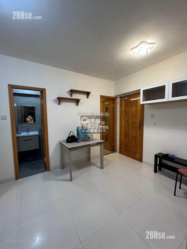 Bay View Garden Sell 2 Bedrooms , 1 Bathroom 401 ft²