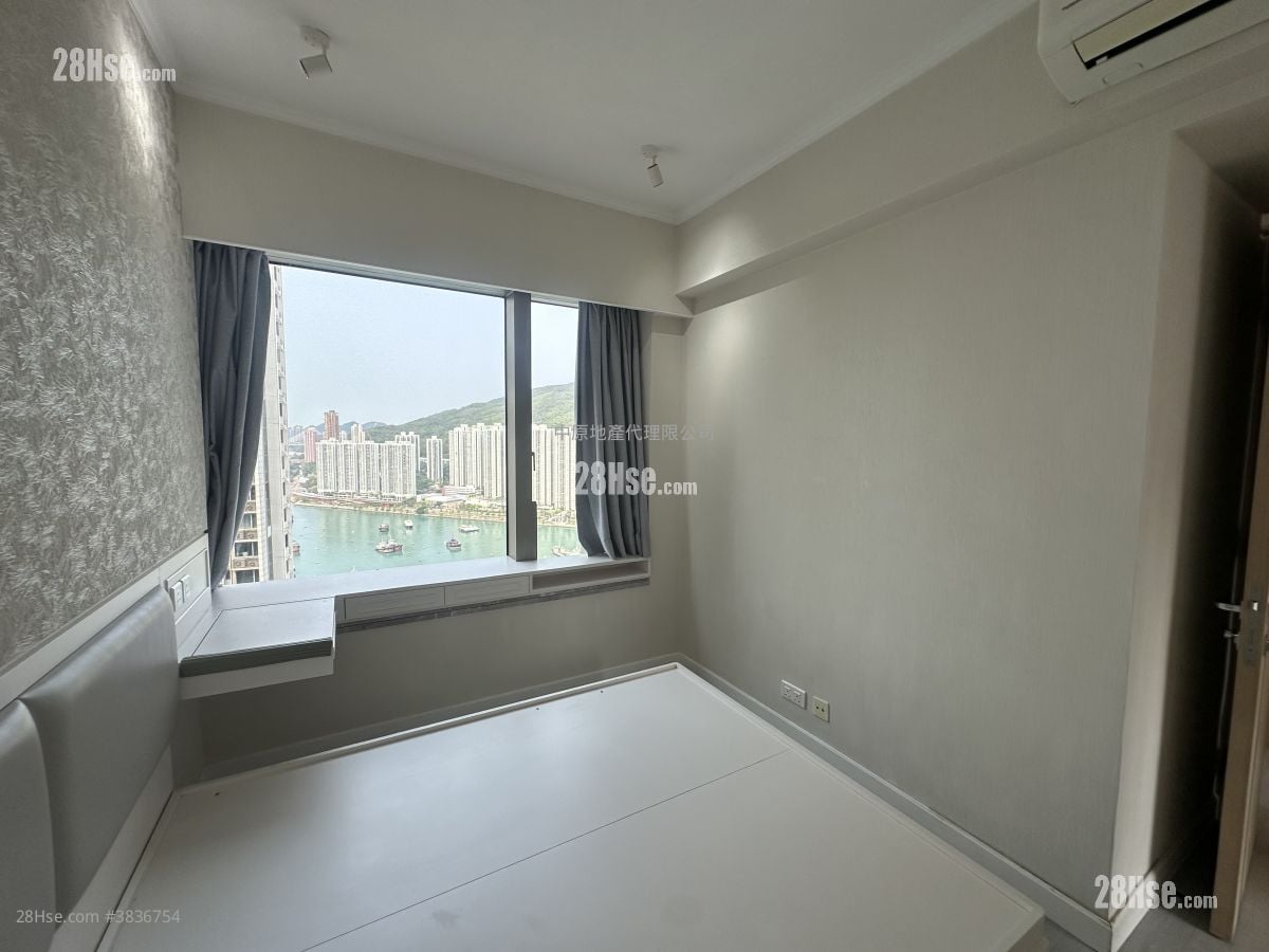 Ocean Pride Sell 3 Bedrooms 773 ft²