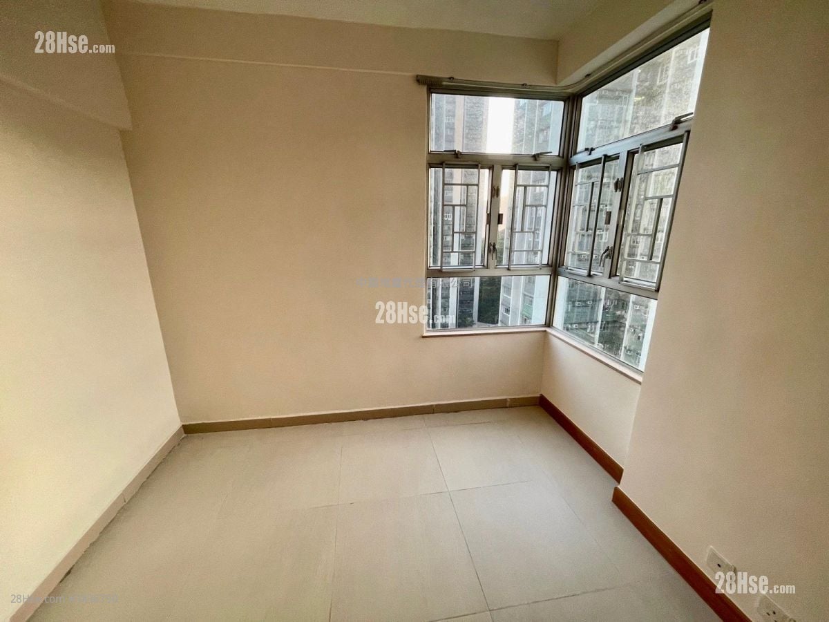 Belvedere Garden Sell 3 Bedrooms , 1 Bathroom 572 ft²