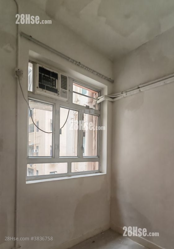 唐樓 租盤 3 房 , 1 浴室 545 平方呎