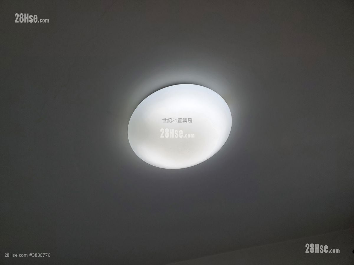 翔龍灣 租盤 2 房 , 1 浴室 361 平方呎
