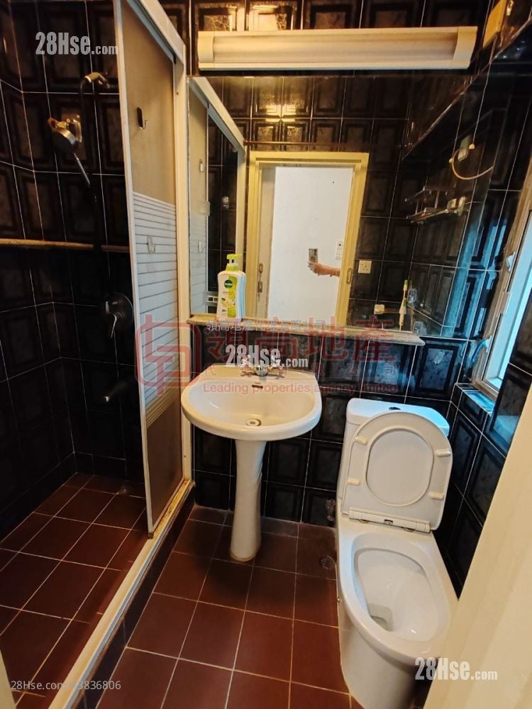 Creative Mansion Sell 2 Bedrooms , 1 Bathroom 493 ft²