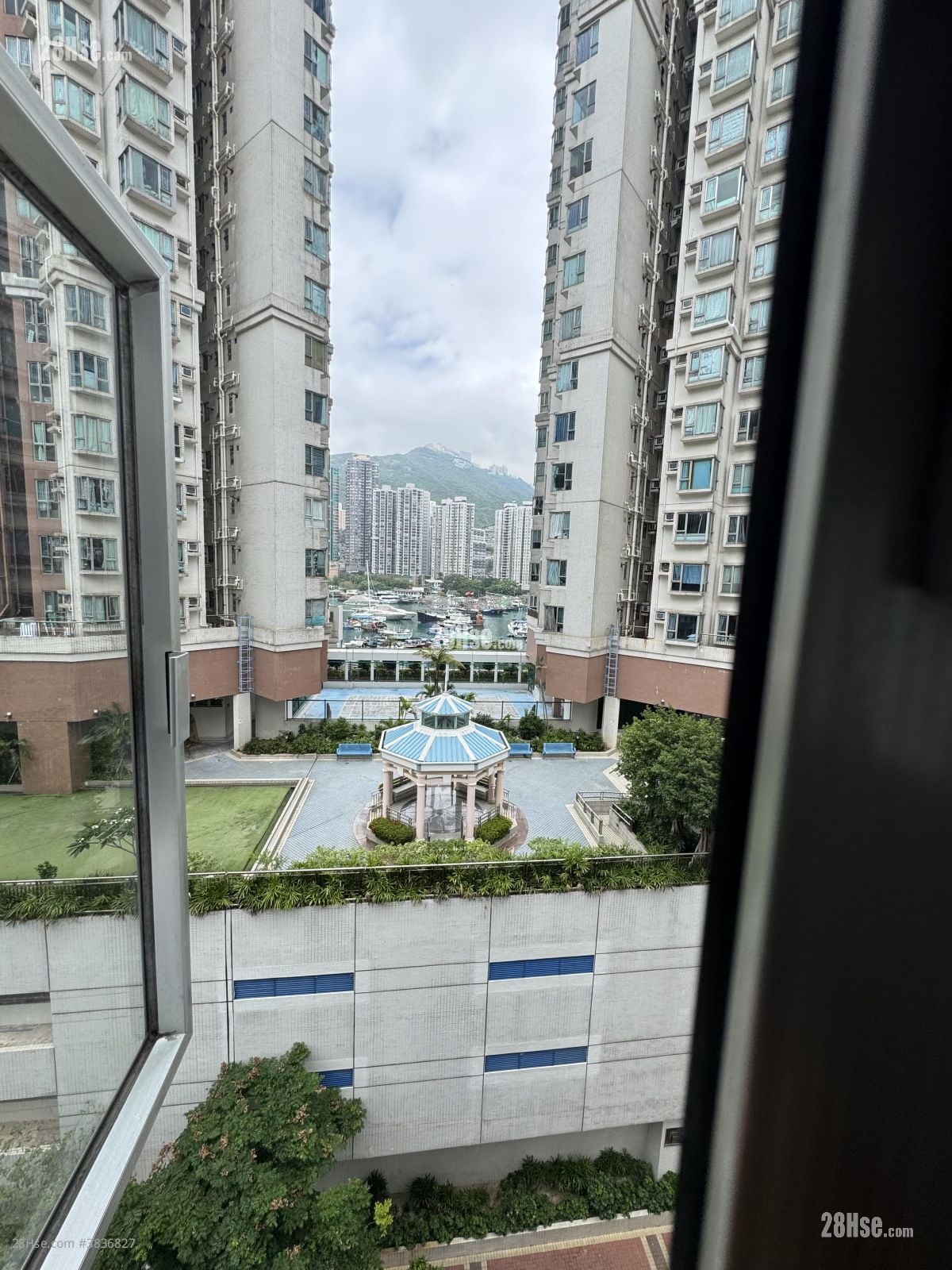 Tung Nam Building Sell 2 Bedrooms , 1 Bathroom 396 ft²