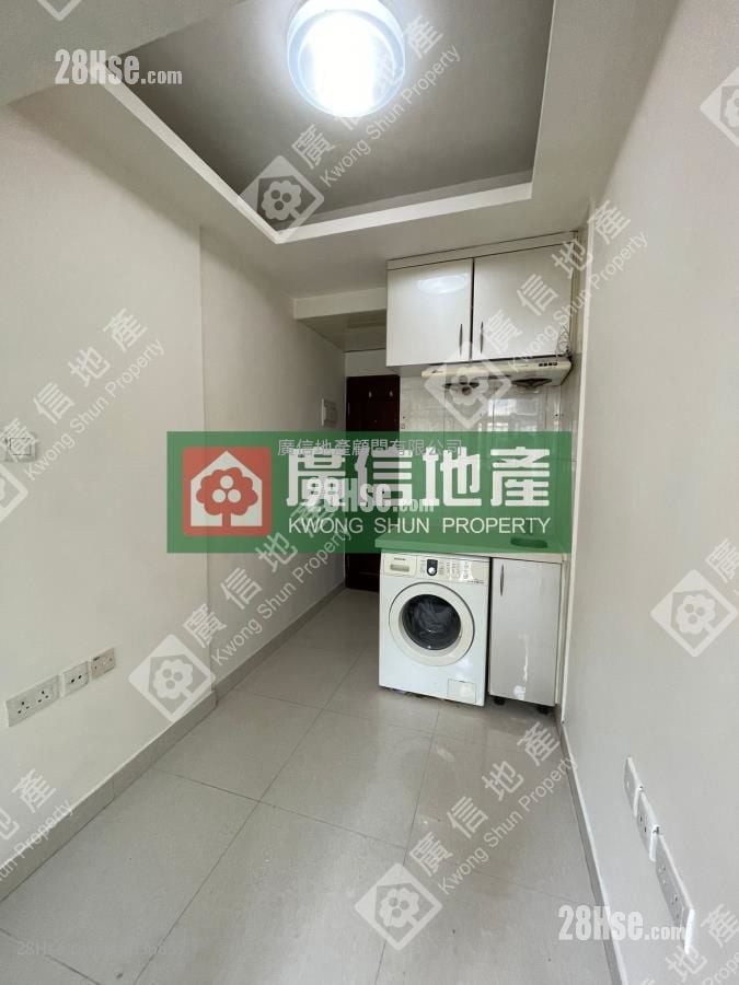 Chung Mei Building Rental 2 Bedrooms , 1 Bathroom 150 ft²