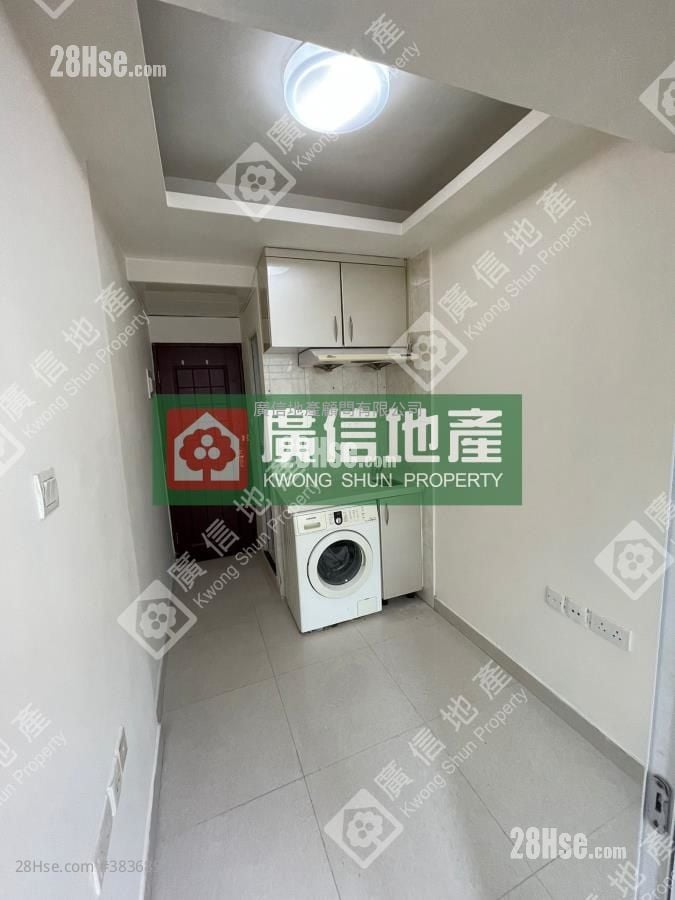Chung Mei Building Rental 2 Bedrooms , 1 Bathroom 150 ft²