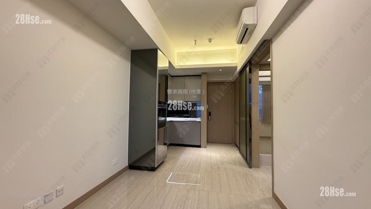 Cullinan West Rental 1 Bedroom , 1 Bathroom 352 ft²