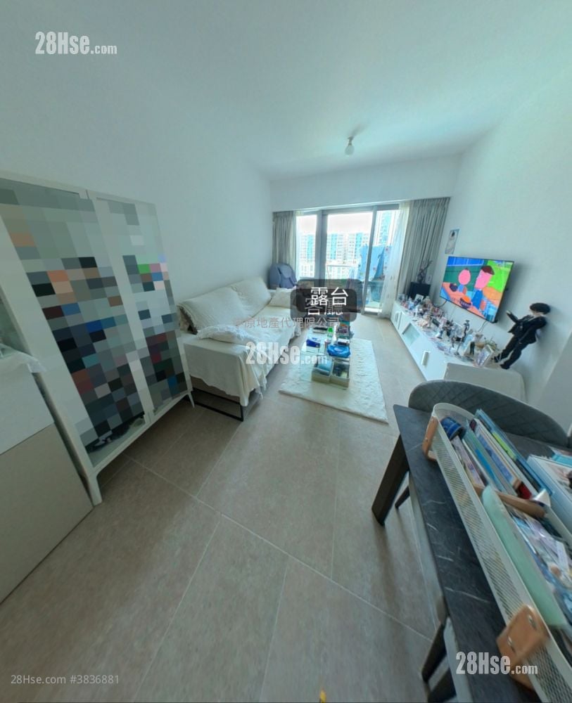 St Martin Sell 3 Bedrooms 777 ft²