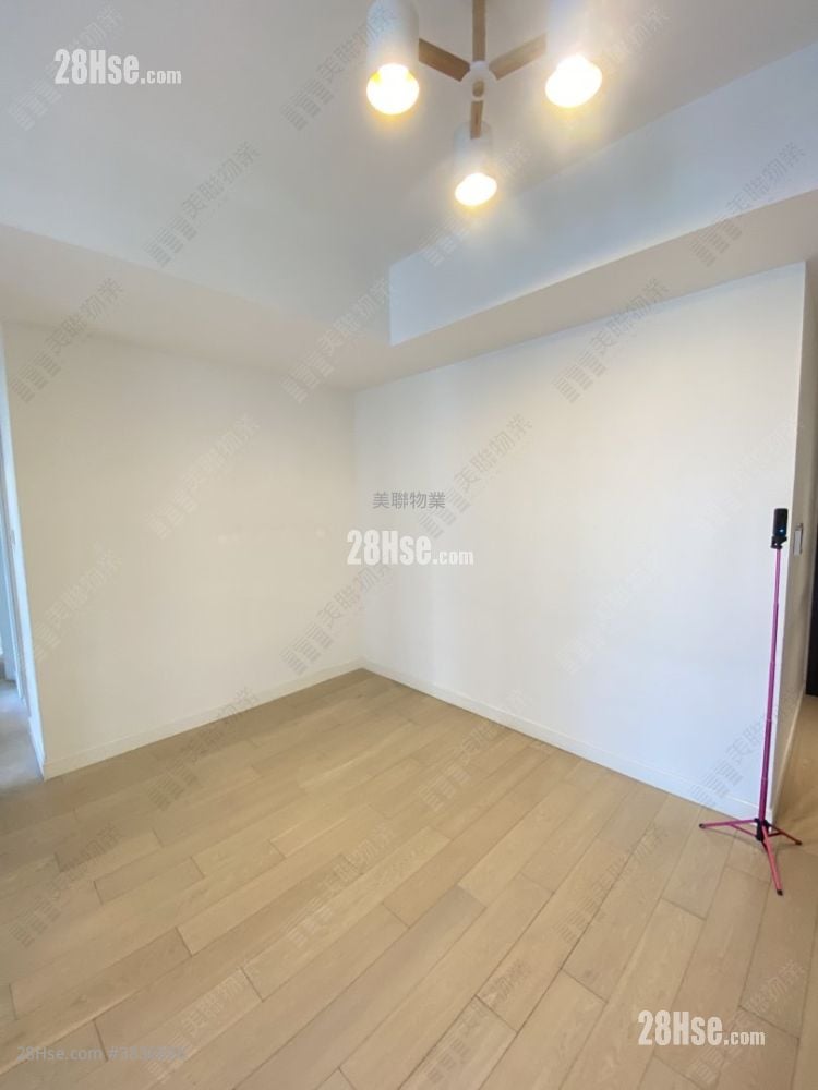 Oasis Kai Tak Sell 3 Bedrooms , 2 Bathrooms 752 ft²