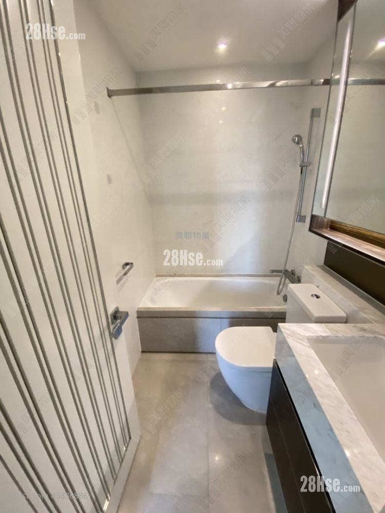Oasis Kai Tak Sell 3 Bedrooms , 2 Bathrooms 752 ft²