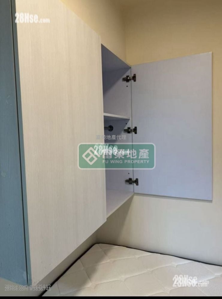 Toa Tak Building Rental Studio 120 ft²