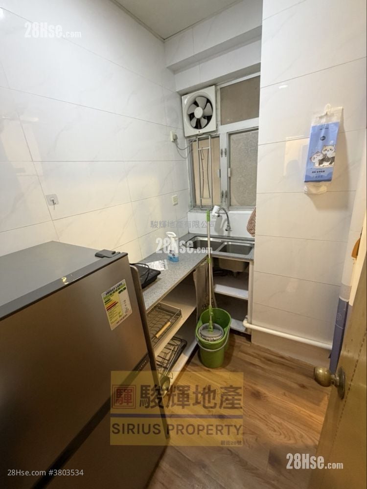 Bell House Rental 2 Bedrooms , 1 Bathroom 575 ft²