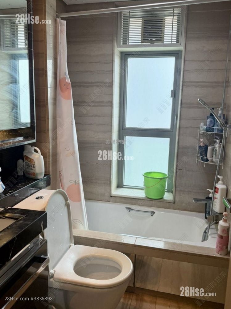 Century Gateway Rental 2 Bedrooms , 1 Bathroom 498 ft²