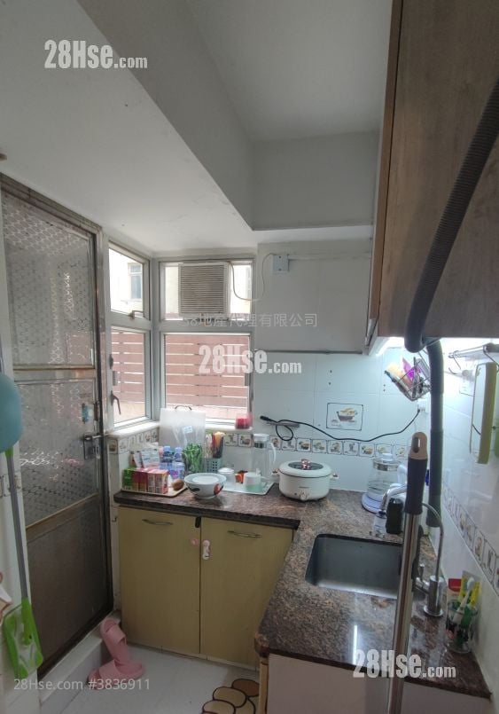 Sun Yee Mansion Sell 1 Bedroom , 1 Bathroom 272 ft²
