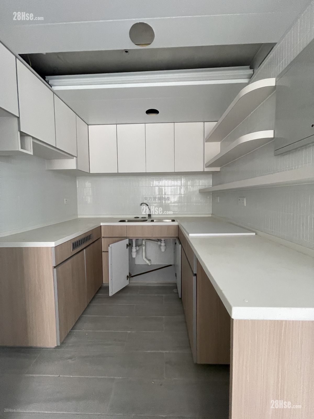 Village Rental 3 Bedrooms , 2 Bathrooms 700 ft²