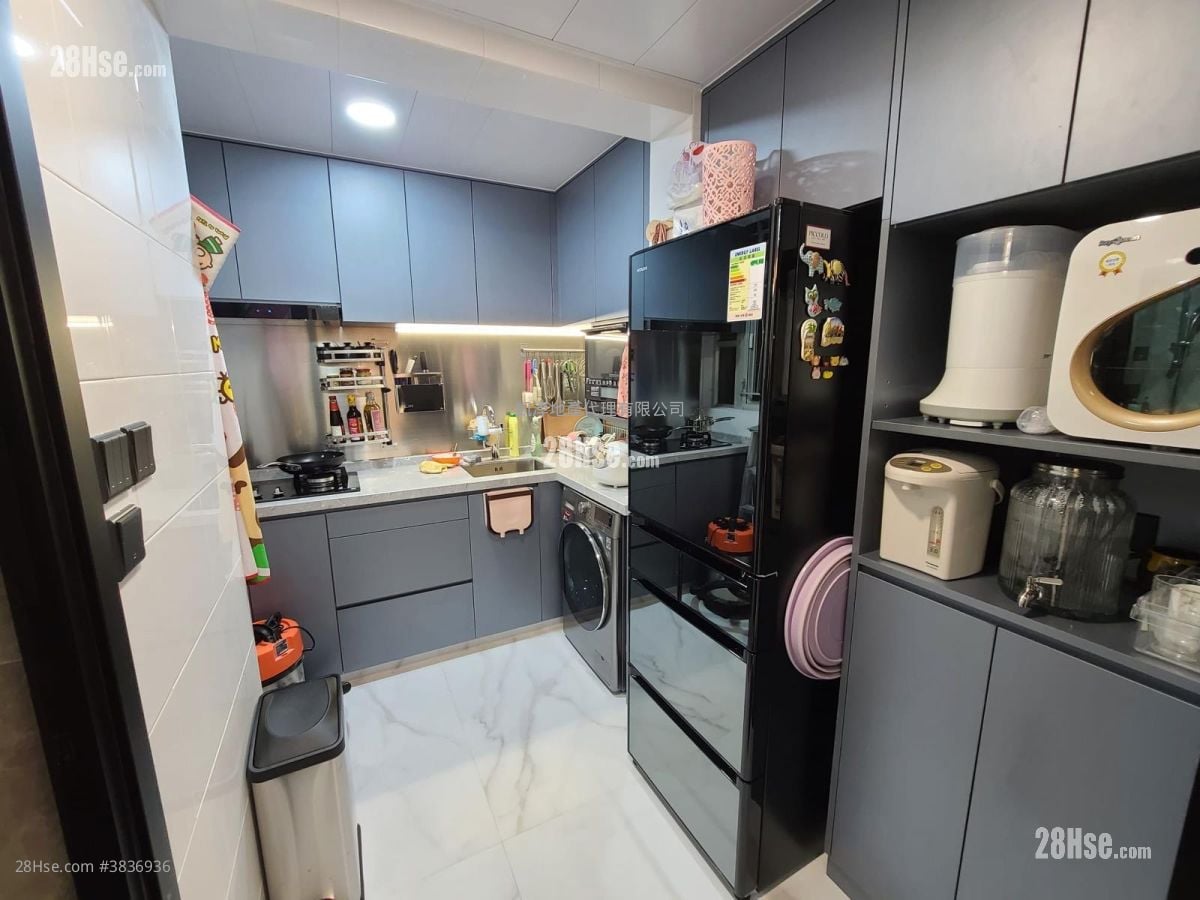 Po Ming Court Sell 2 Bedrooms , 1 Bathroom 539 ft²