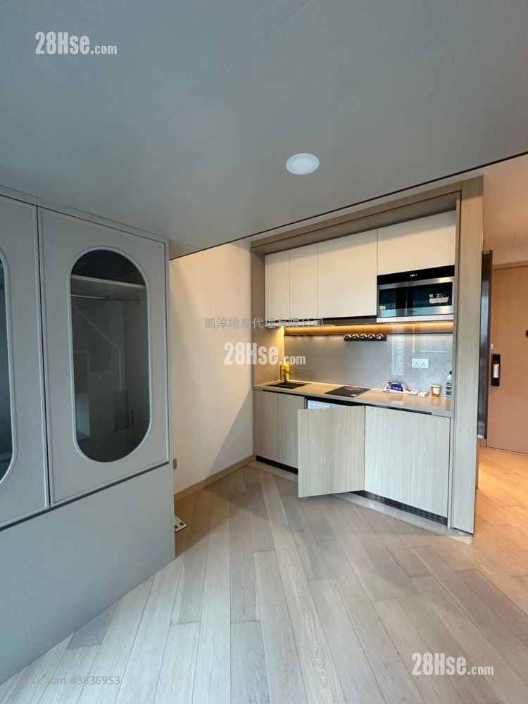 Manor Hill Sell Studio , 1 Bathroom 215 ft²