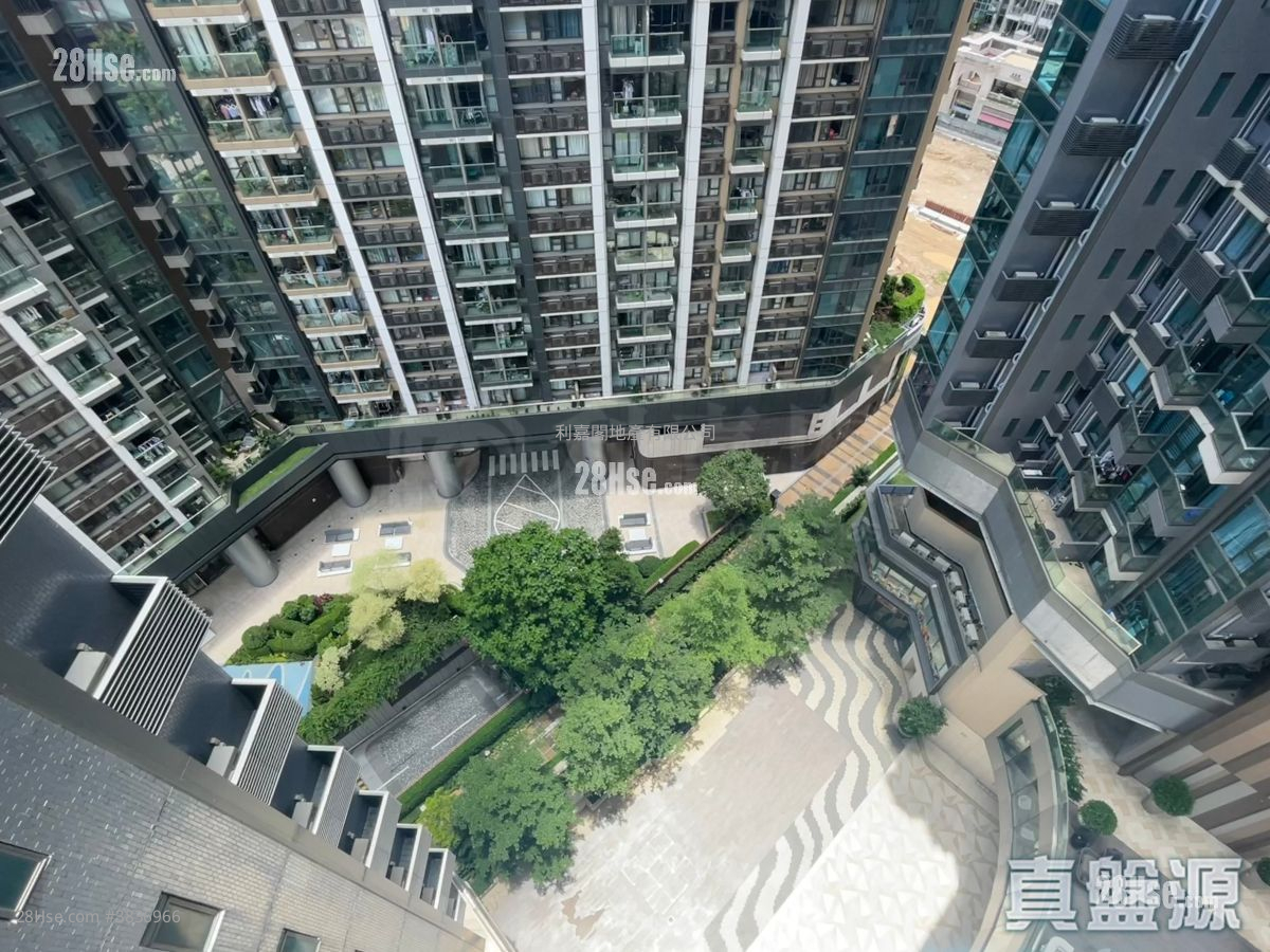 Twin Peaks Sell 1 Bedroom 343 ft²