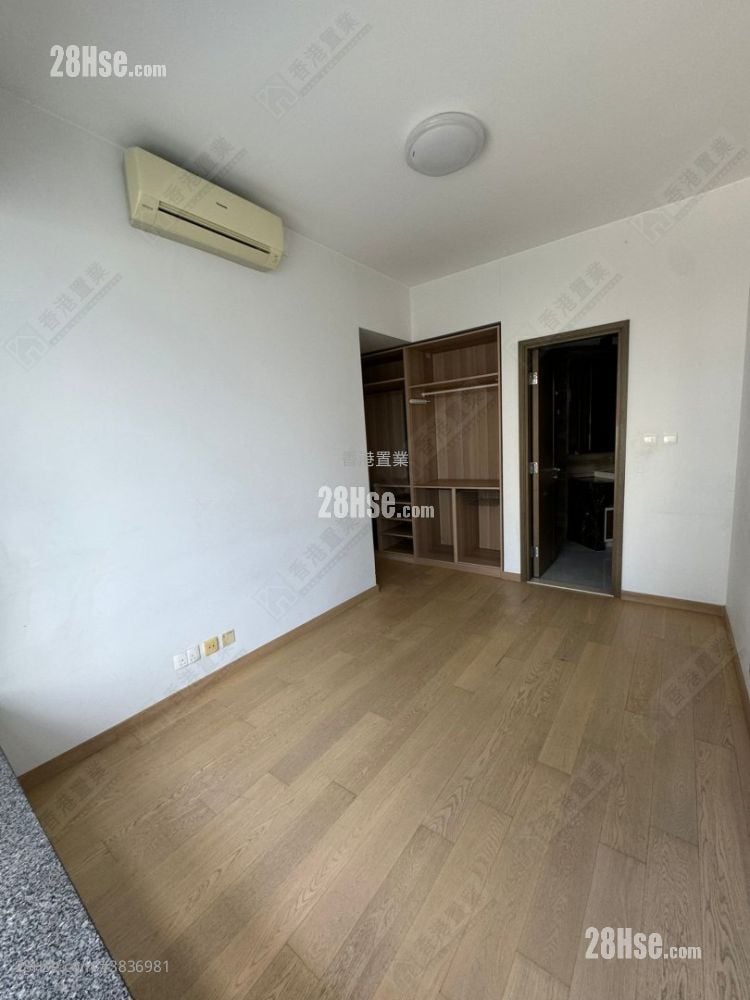 The Austin Sell 3 Bedrooms , 3 Bathrooms 1,002 ft²
